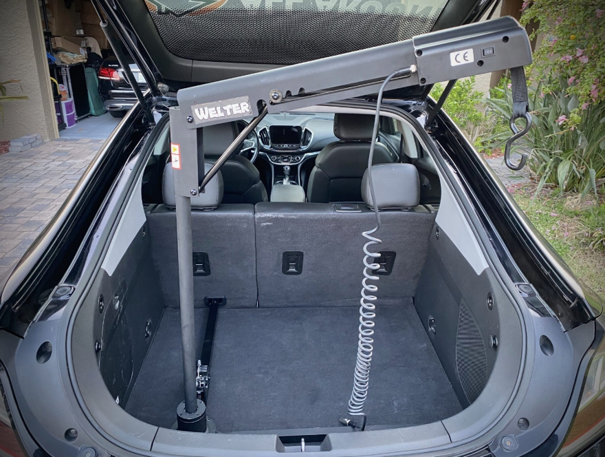 Welter Weight™ Light Duty Scooter & Wheelchair Lift